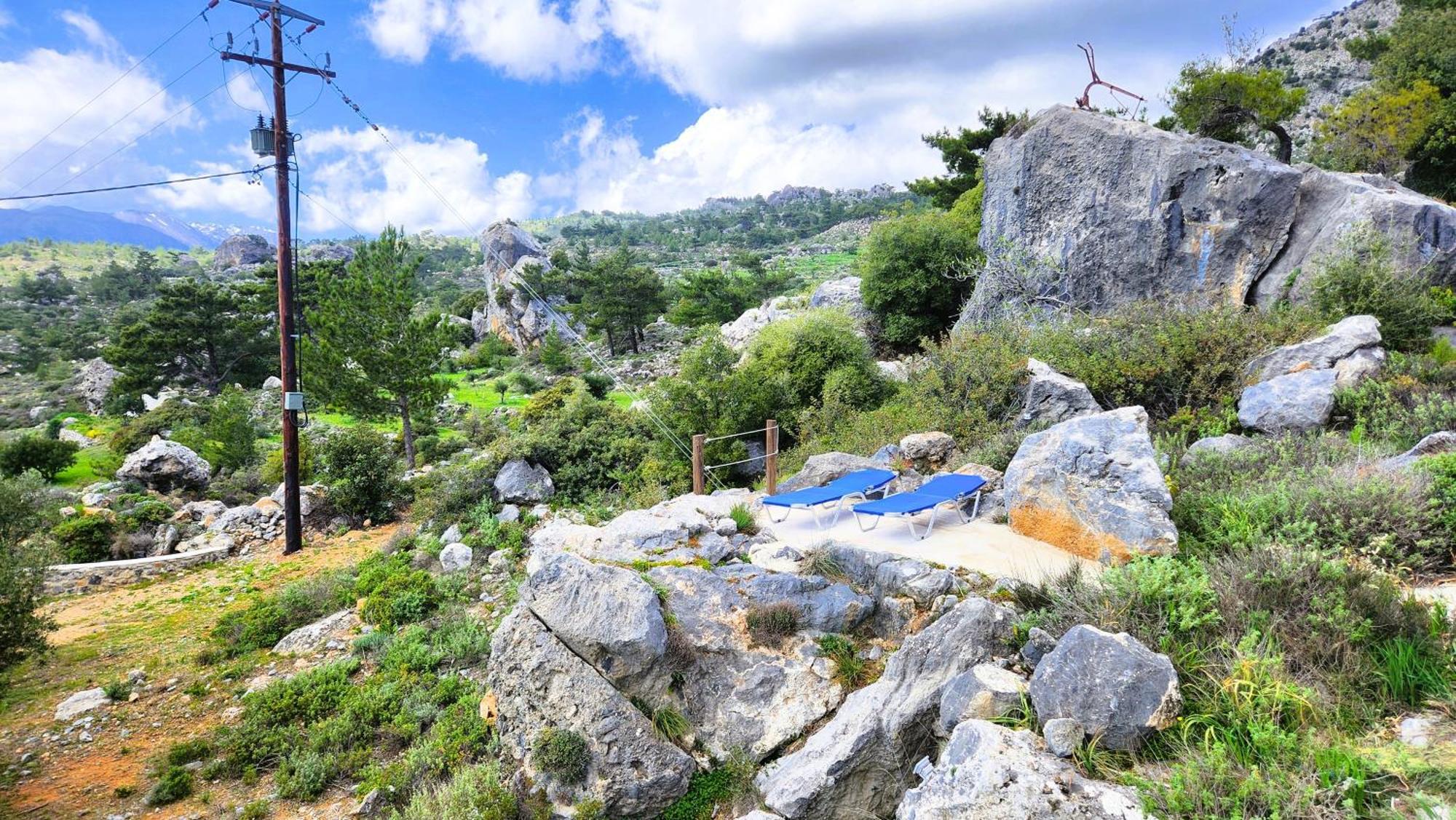 M - With Private Pool And Yard Vila *