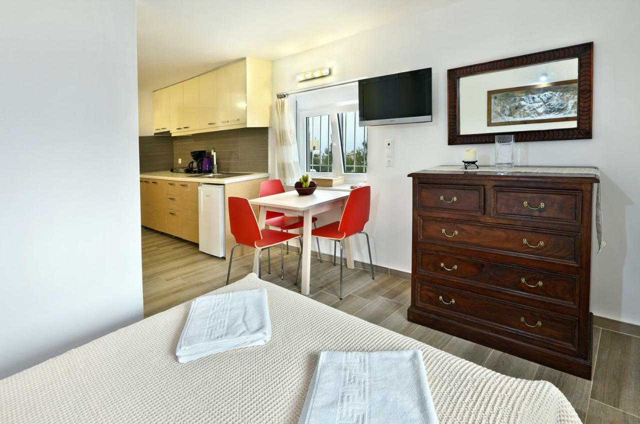 Vila M - With Private Pool And Yard *